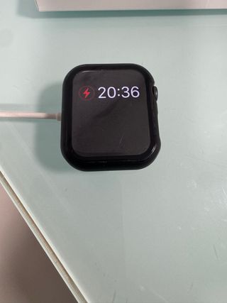 Apple Watch SE 44mm Negro con Correa Marrón