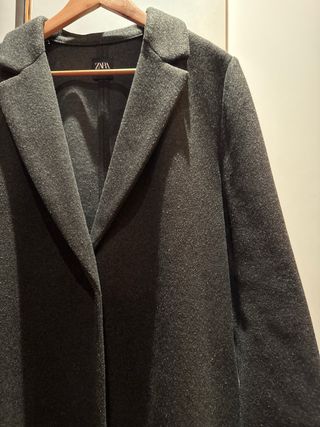 Abrigo Zara Gris