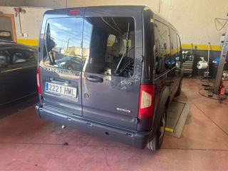 Ford Tourneo Connect 2012