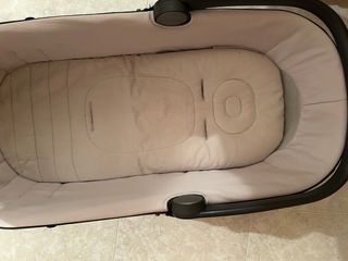 Capazo y Silla Bebé Inglesina Aptica