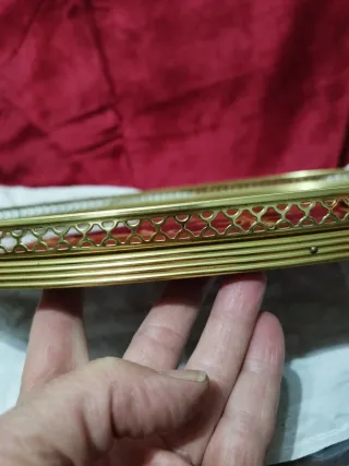 Vassoio vintage in legno e metallo