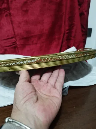 Vassoio vintage in legno e metallo