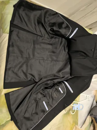 Traje de hombre negro