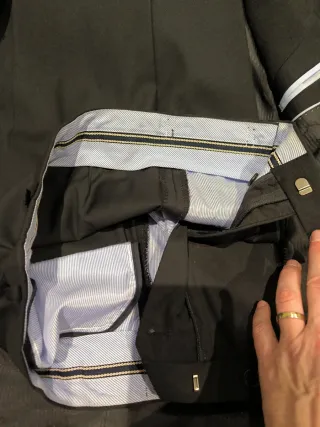 Traje de hombre negro