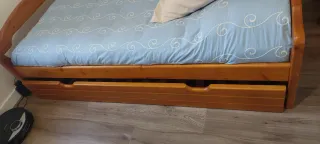 Cama nido de madera con colchón nuevo de muelles