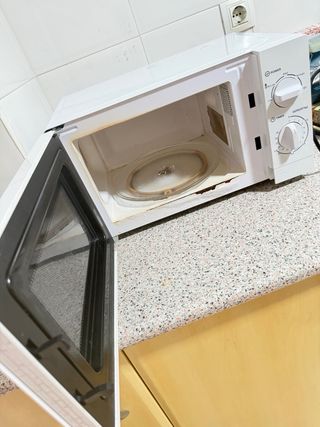 Microondas Bluesky Blanco