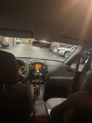 Opel Zafira 2013