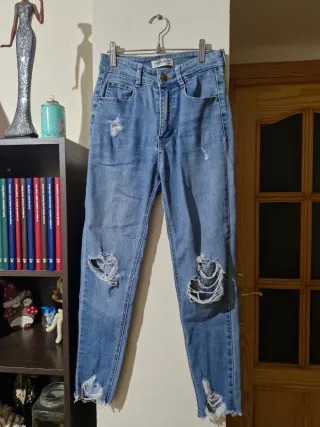 Pull&Bear Jeans Desgastados Azules Talla 36