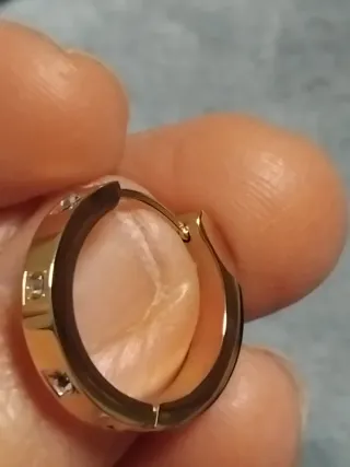 Pendientes aro dorados con circonitas