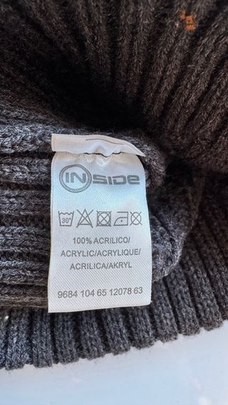 Gorro de lana gris Inside