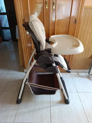 Trona Hauck plegable