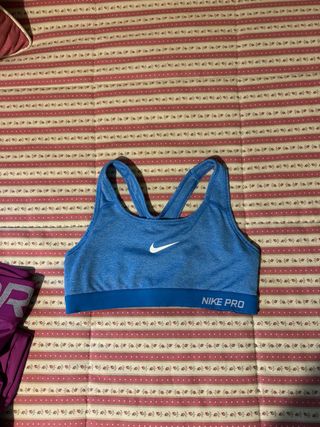 Top deportivo Nike Pro Talla S