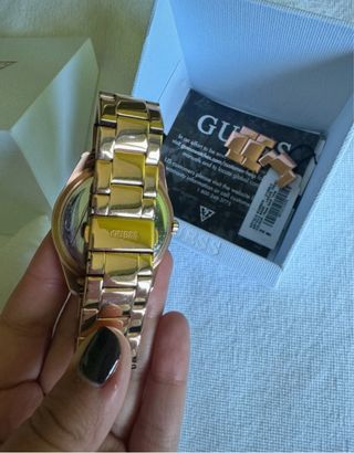 Reloj Guess Rosado