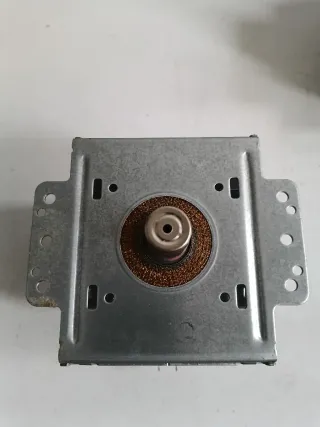 Magnetrón LG 2M226