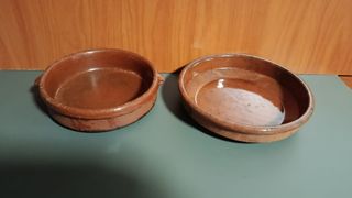 Cazuelas de barro 17 y 20 cm -  1 euro pieza