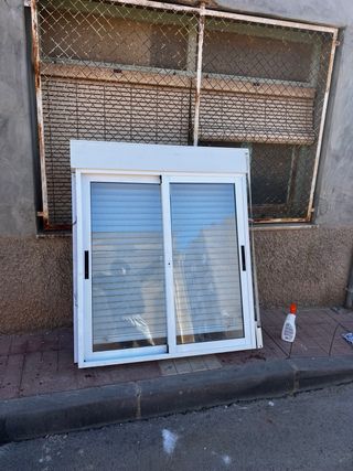 Ventana aluminio doble cristal