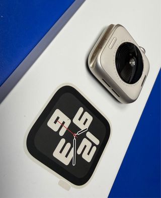 Apple Watch SE 2 40mm Argento/Nero