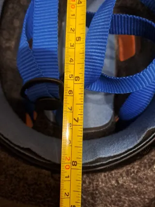 Casco de bicicleta azul