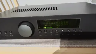 Arcam FMJ A19 Amplificador Integrado