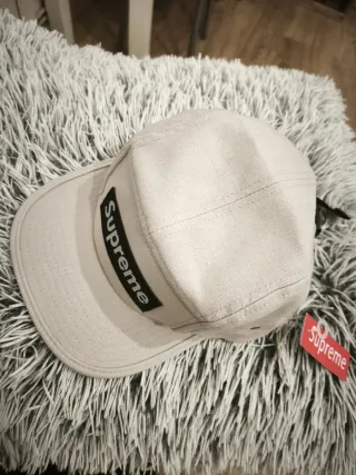 Gorra Supreme Beige