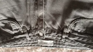 Pantalón vaquero verde oliva