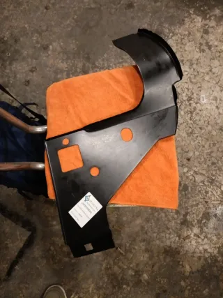 Ojal chapa Peugeot 405 JUMASA