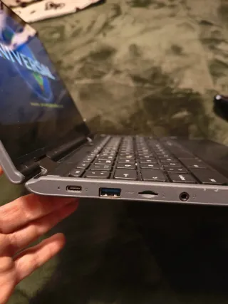 Lenovo Chromebook 300e 2nd Gen