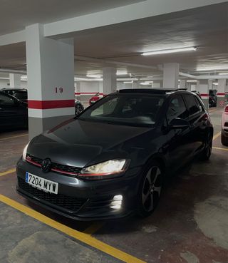 Volkswagen Golf GTI PERFORMANCE