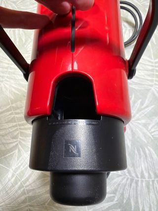 Cafetera Nespresso Krups Roja