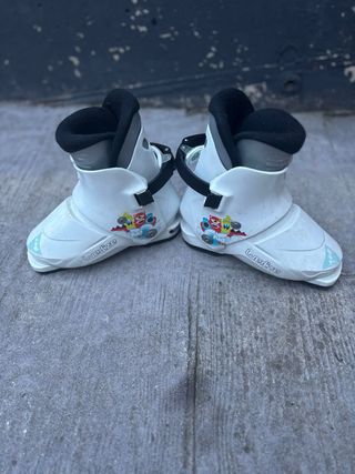 Esquís Hello Kitty + Botas + Ropa Invierno