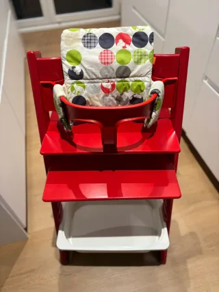Silla Stokke Tripp Trapp Roja