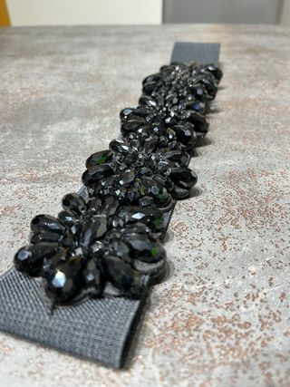 Cinturón elástico fiesta pedrería flores