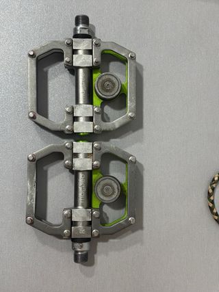 Pedales Enduro MAGPED AL 20 magnteticos