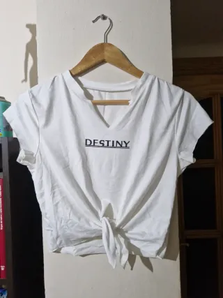 Conjunto Camiseta Blanca y Pantalón Marrón