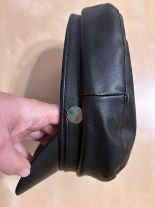 Boina de piel Stradivarius