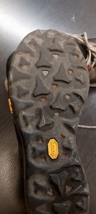 Zapatillas Merrell montaña