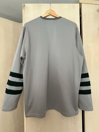 Camiseta Adidas Manga Larga Gris.