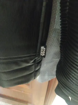 Chaqueta Kylo Ren Negra y Roja (Star Wars)