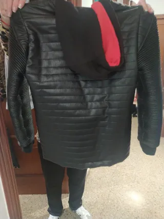 Chaqueta Kylo Ren Negra y Roja (Star Wars)