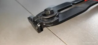 Alicate para abrazaderas de transmisiones