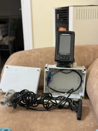 Sonda de pesca Humminbird PiranhaMAX 4 DI