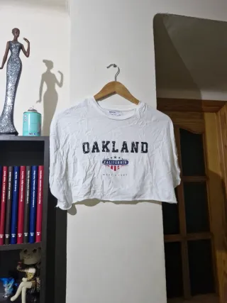 Camiseta Crop Top Oakland California