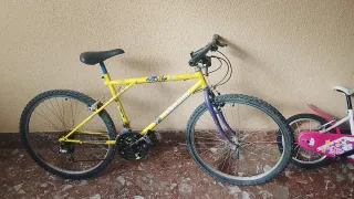 Bicicleta Montaña Amarilla
