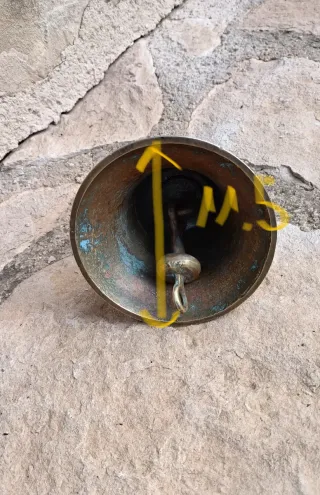 Campana de bronce timbre