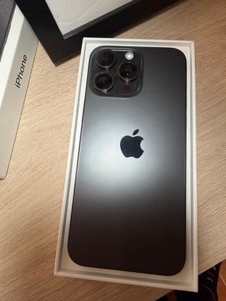 Iphone 15 pro max 256 GB con factura de compra