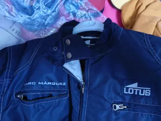 Cazadora azul de Marc Marquez