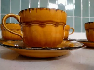 Set 4 Tazze Pagnossin Ceramica Giallo