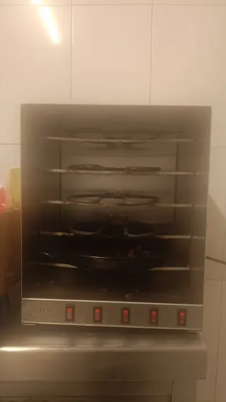 Traspaso Maquinaria Rostisería