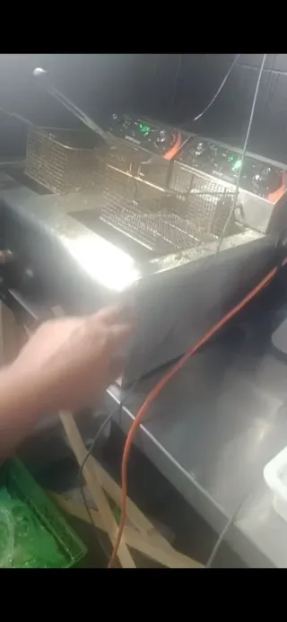 Traspaso Maquinaria Rostisería