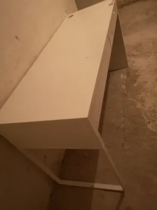 Mesa de escritorio blanca Ikea